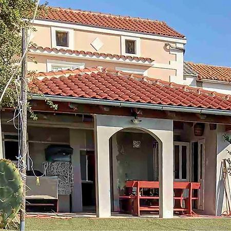Beautiful Home In Lopar With House Sea View 外观 照片