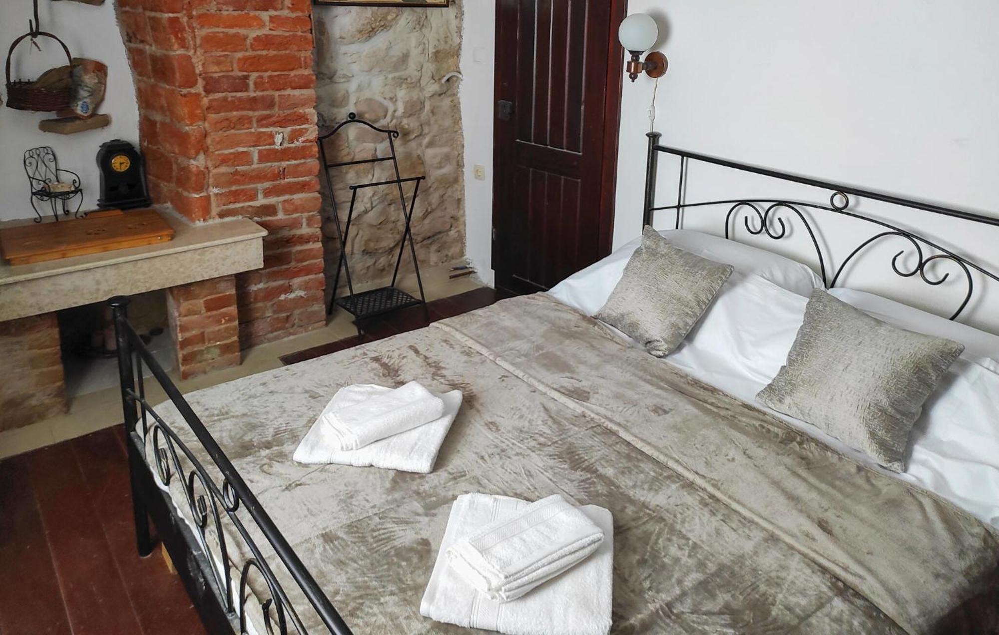 Beautiful Home In Lopar With House Sea View 外观 照片